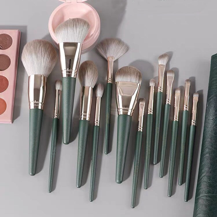 Portable Beauty Tool 14 PCS Wooden Handle Synthetic Makeup Brush Set