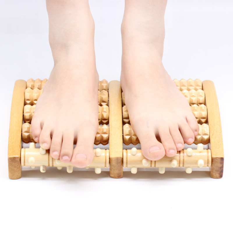 Wooden Foot Roller Massager (3)