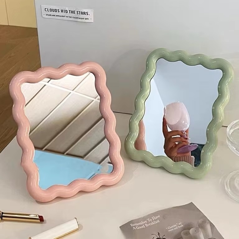 Makeup Mirror 2